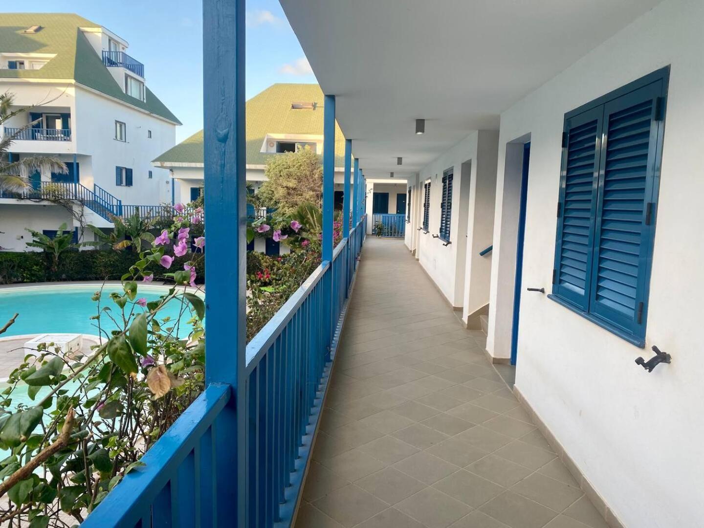 Leme Bedje Two Bedroom - By Bobbywashere Санта Мария Екстериор снимка