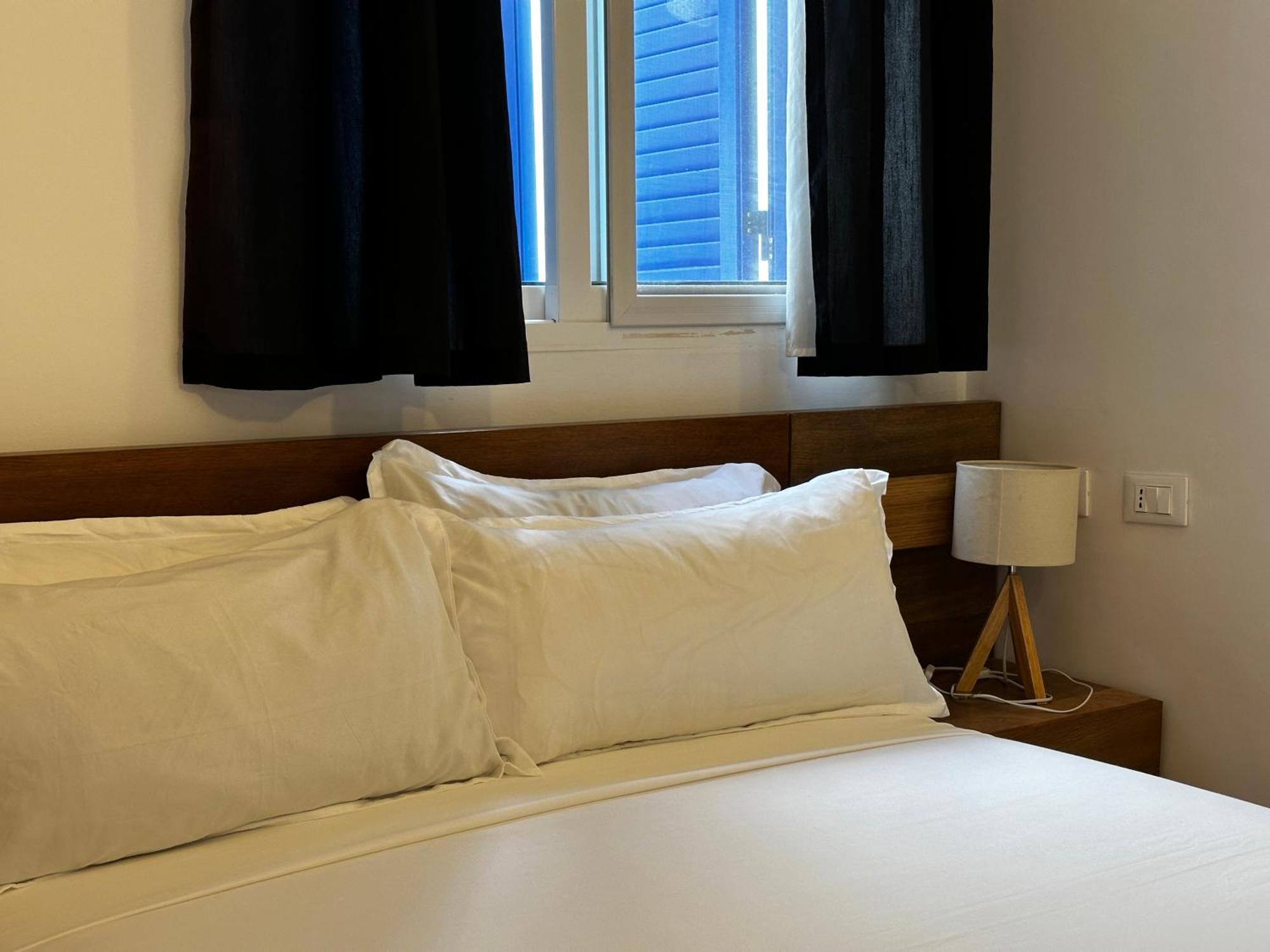 Leme Bedje Two Bedroom - By Bobbywashere Санта Мария Екстериор снимка